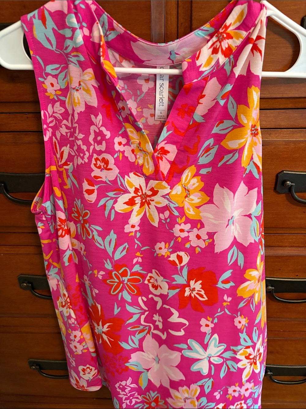 Dear Scarlett Bright Pink Floral V-Neck Sleeveless Lizzie Tank